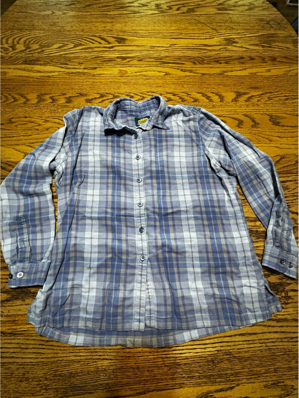 Cabela's Mens L Regular Blue Purple White Plaid 100% Cotton Long Sleeve ButtonUp